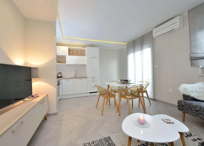 Karla Апартаменти Задар