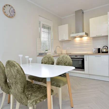 Apartamento Karla Zadar